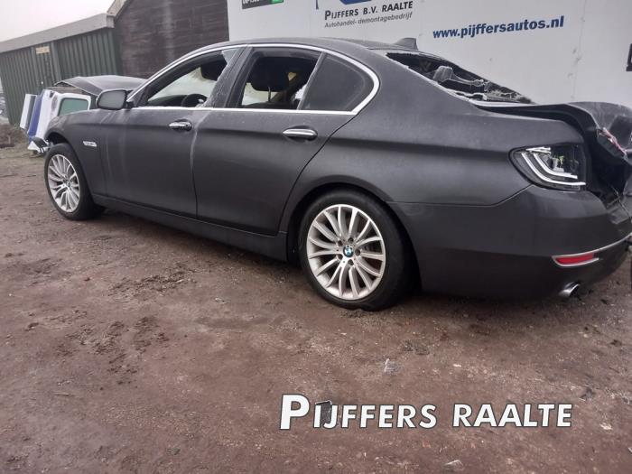 BMW 5 serie 535d xDrive 24V Skrotfordon (2013, GRIJS)