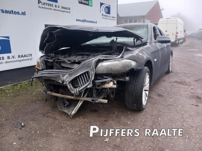BMW 5 serie 535d xDrive 24V Skrotfordon (2013, GRIJS)