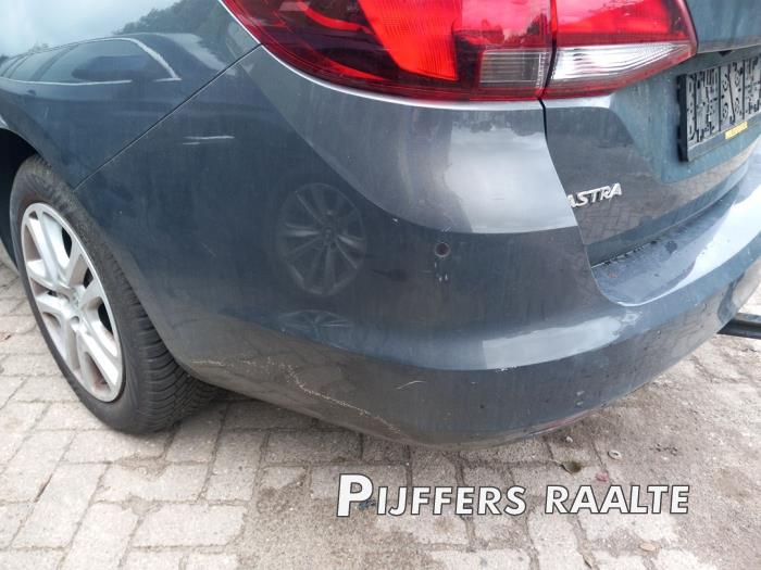 Opel Astra K Sports Tourer 1.0 Turbo 12V Samochód złomowany (2016, Szary)