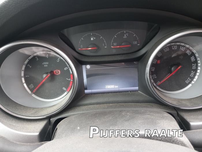 Opel Astra K Sports Tourer 1.0 Turbo 12V Samochód złomowany (2016, Szary)