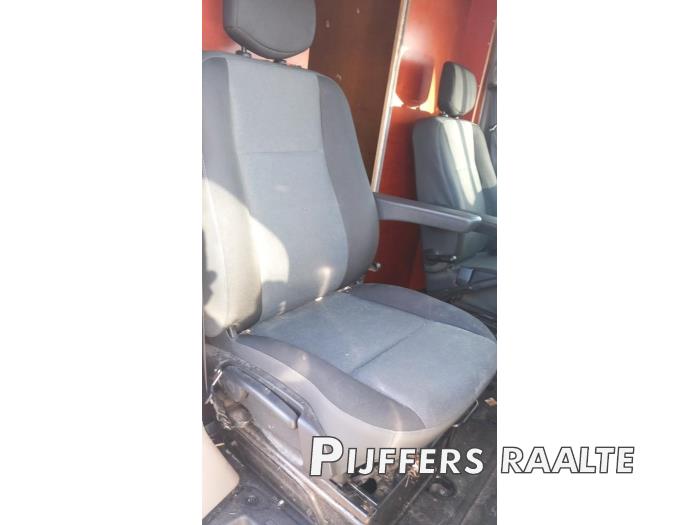 Renault Master III 2.3 dCi 135 16V FWD Skrotfordon (2021, BLANC MINERAL)