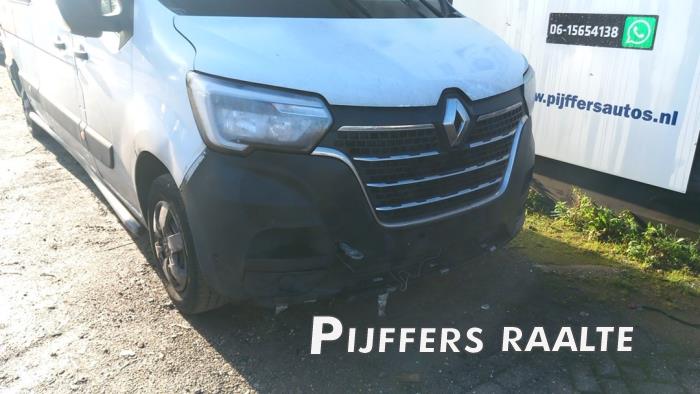 Renault Master III 2.3 dCi 135 16V FWD Skrotfordon (2021, BLANC MINERAL)