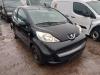 Peugeot 107 1.0 12V Skrotfordon (2011, ZWART)