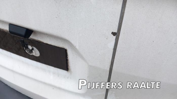 Ford Transit Courier 1.5 EcoBlue Sloopvoertuig (2021, Roze, Wit)