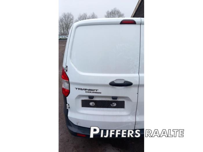 Ford Transit Courier 1.5 EcoBlue Sloopvoertuig (2021, Roze, Wit)