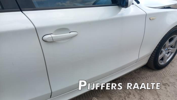 BMW 1 serie 116i 1.6 16V Skrotfordon (2008, WIT)