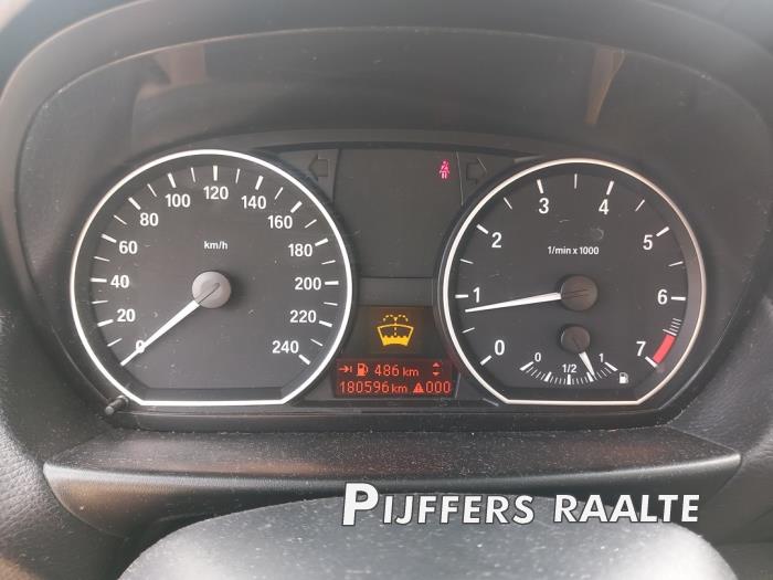 BMW 1 serie 116i 1.6 16V Skrotfordon (2008, WIT)