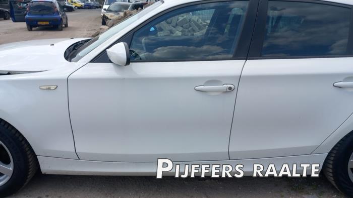 BMW 1 serie 116i 1.6 16V Skrotfordon (2008, WIT)