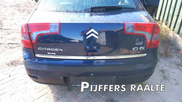 Citroen C5 II Berline 2.0 16V Skrotfordon (2006, BLAUW)