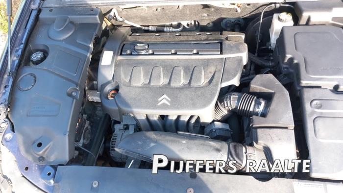 Citroen C5 II Berline 2.0 16V Skrotfordon (2006, BLAUW)