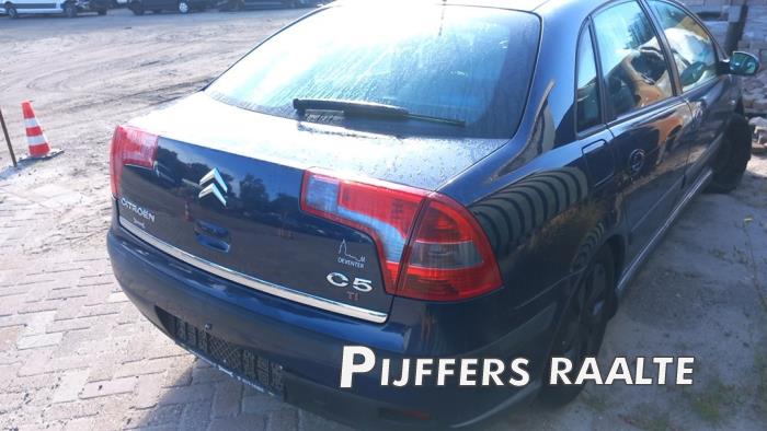 Citroen C5 II Berline 2.0 16V Skrotfordon (2006, BLAUW)