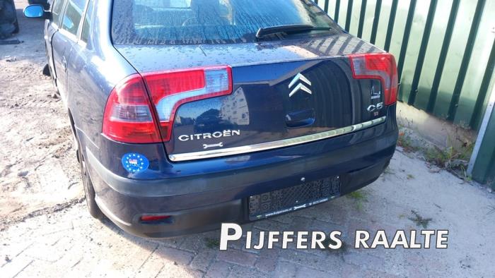 Citroen C5 II Berline 2.0 16V Skrotfordon (2006, BLAUW)