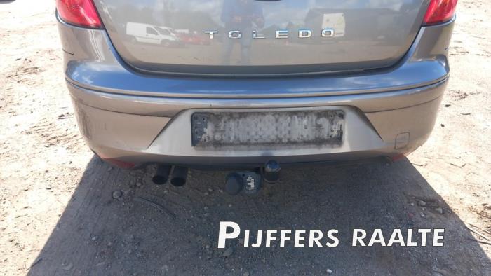Seat Toledo 2.0 FSI 16V Sloopvoertuig (2005, Grijs)