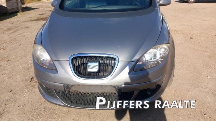 Seat Toledo 2.0 FSI 16V Sloopvoertuig (2005, Grijs)