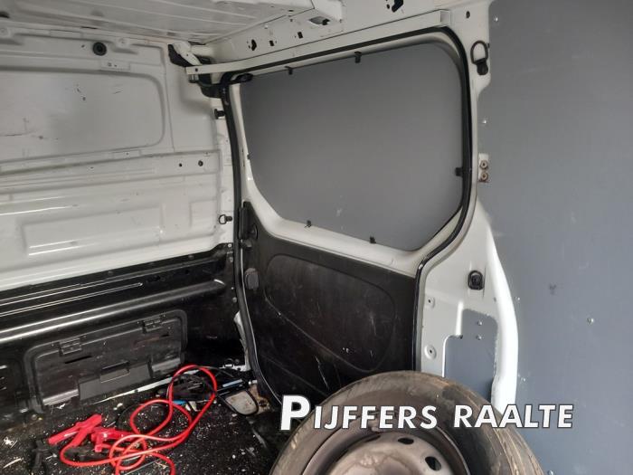 Renault Trafic 1.6 dCi 95 Sloopvoertuig (2016, Wit)