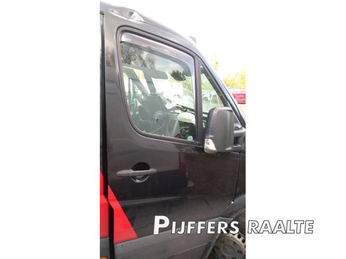 Mercedes Sprinter 5t 516 CDI 16V Sloopvoertuig (2016, Metallic, Zwart)