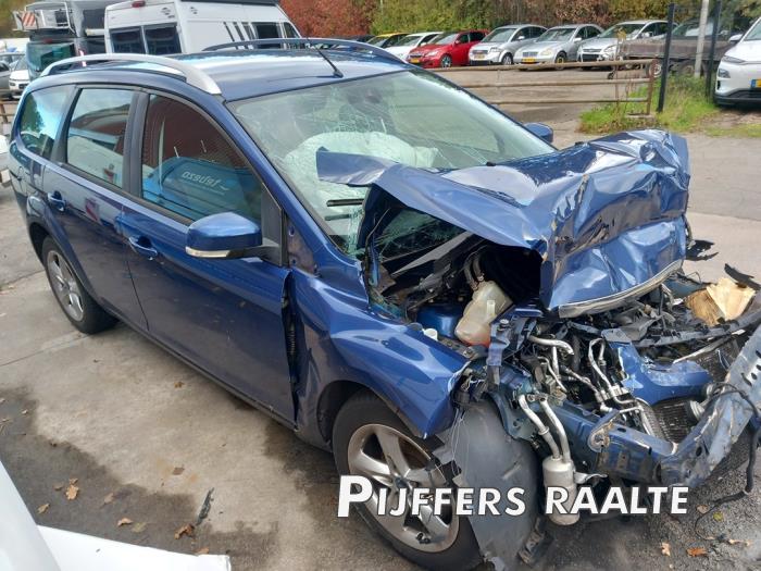 Ford Focus 2 Wagon 1.6 16V Sloopvoertuig (2010, Blauw)