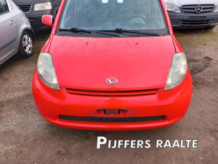 Daihatsu Sirion 2 1.0 12V DVVT Sloopvoertuig (2005, Rood)