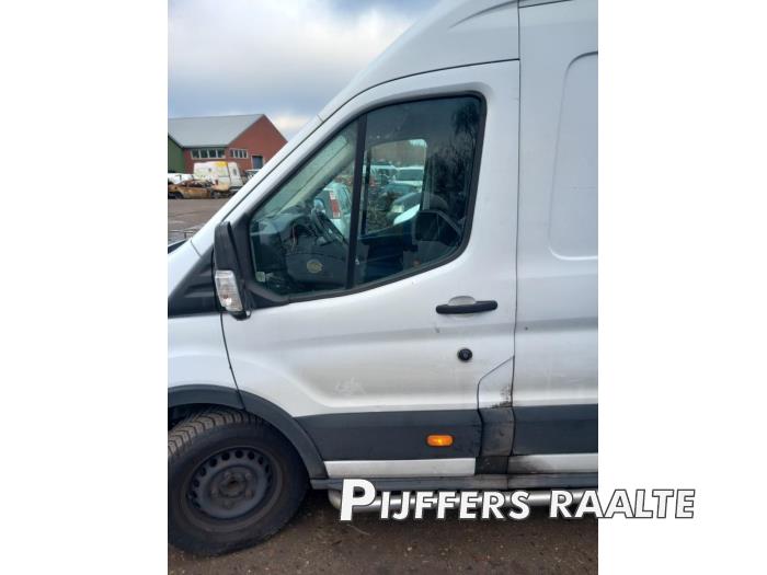Ford Transit 2.0 TDCi 16V Eco Blue 130 RWD Sloopvoertuig (2022, Roze, Wit)