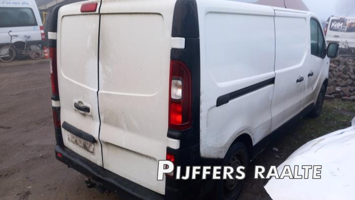 Opel Vivaro 1.6 CDTI BiTurbo 120 Skrotfordon (2015, ICY WHITE)