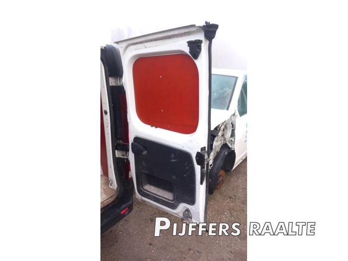 Opel Vivaro 1.6 CDTI BiTurbo 120 Skrotfordon (2015, ICY WHITE)