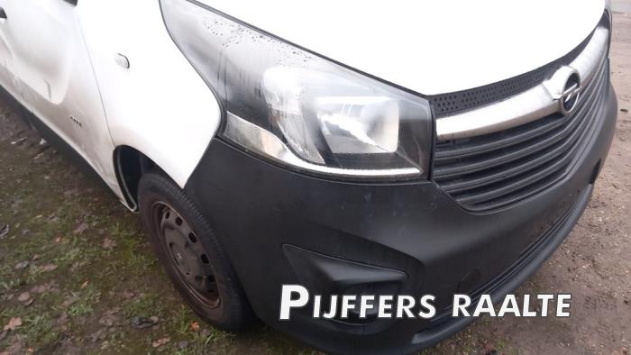 Opel Vivaro 1.6 CDTI BiTurbo 120 Skrotfordon (2015, ICY WHITE)