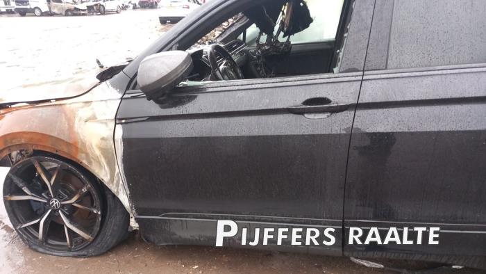 Volkswagen Tiguan 2.0 TDI 16V 4Motion Skrotfordon (2017, ZWART)