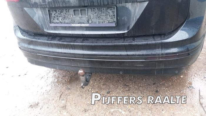 Volkswagen Tiguan 2.0 TDI 16V 4Motion Skrotfordon (2017, ZWART)