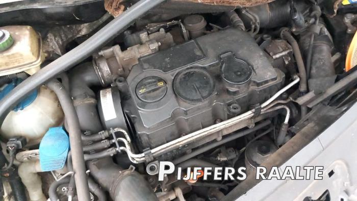 Volkswagen Caddy III 1.9 TDI Skrotfordon (2006)