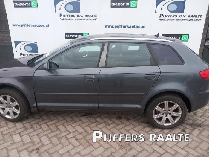 Audi A3 Sportback 1.4 TFSI 16V Skrotfordon (2008, GRIJS)