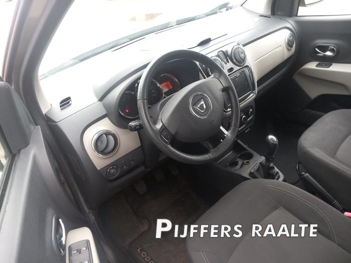 Dacia Lodgy 1.2 TCE 16V Skrotfordon (2013, BEIGE CENDRE)