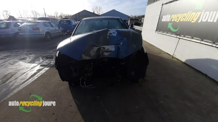 Audi A3 1.6 TDI Ultra 16V Skrotfordon (2014, GRIJS)