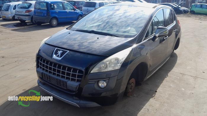 Peugeot 3008 I 1.6 16V THP 155 Skrotfordon (2010, ZWART)