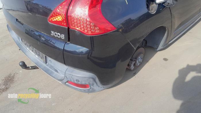 Peugeot 3008 I 1.6 16V THP 155 Skrotfordon (2010, ZWART)