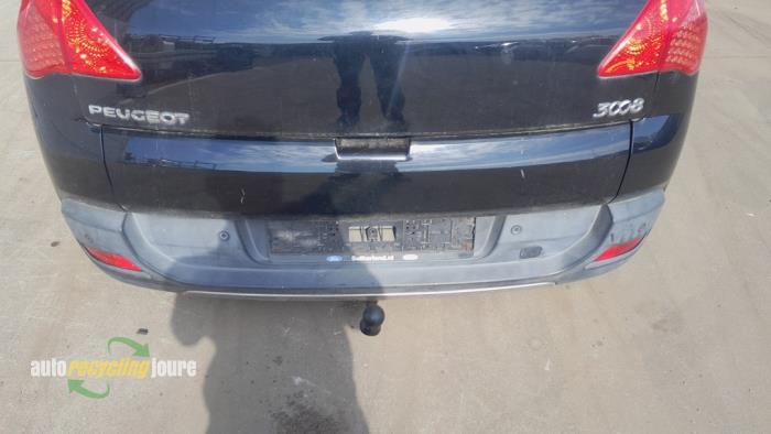 Peugeot 3008 I 1.6 16V THP 155 Skrotfordon (2010, ZWART)