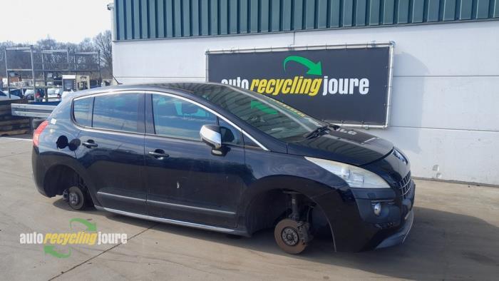 Peugeot 3008 I 1.6 16V THP 155 Skrotfordon (2010, ZWART)