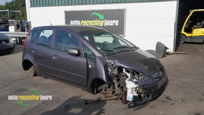 Mitsubishi Colt 1.3 16V Sloopvoertuig (2004, Grijs)