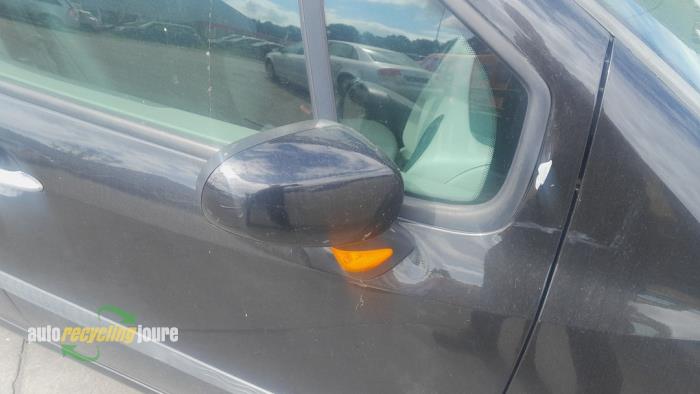 Renault Modus/Grand Modus 1.2 16V Skrotfordon (2004, ZWART)