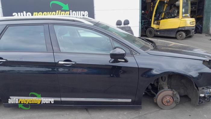 Citroen C5 III Tourer 1.6 16V THP 155 Sloopvoertuig (2012, Zwart)
