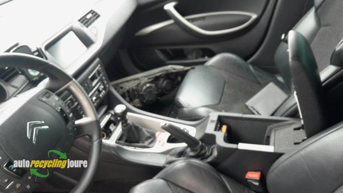 Citroen C5 III Tourer 1.6 16V THP 155 Sloopvoertuig (2012, Zwart)