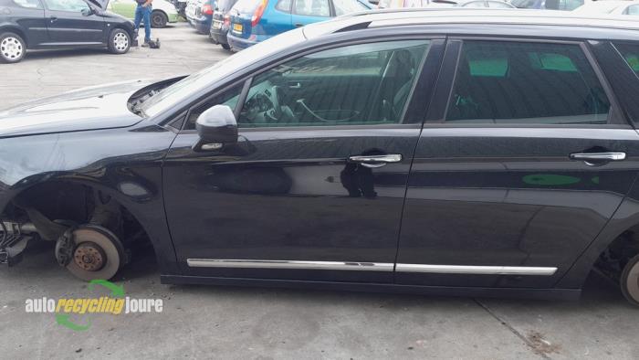Citroen C5 III Tourer 1.6 16V THP 155 Sloopvoertuig (2012, Zwart)