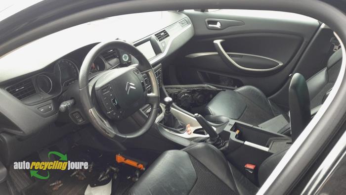 Citroen C5 III Tourer 1.6 16V THP 155 Sloopvoertuig (2012, Zwart)