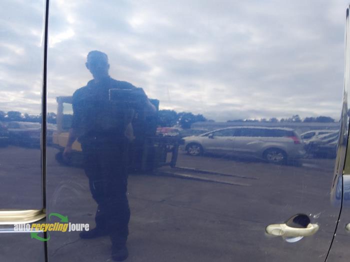 Volkswagen Caddy III 1.9 TDI Skrotfordon (2006)