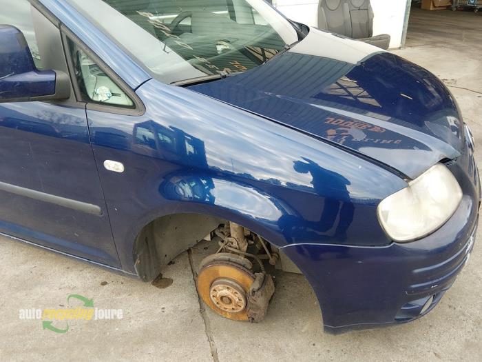 Volkswagen Caddy III 1.9 TDI Skrotfordon (2006)