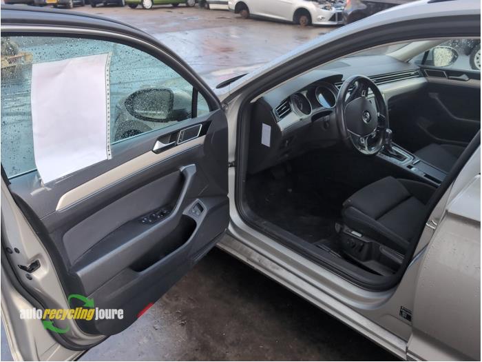 Volkswagen Passat Variant 1.4 GTE 16V Sloopvoertuig (2015, Grijs)