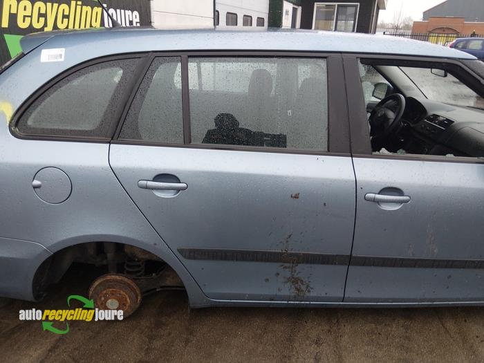 Skoda Fabia II Combi 1.2 TDI 12V Greenline Sloopvoertuig (2010, Blauw)