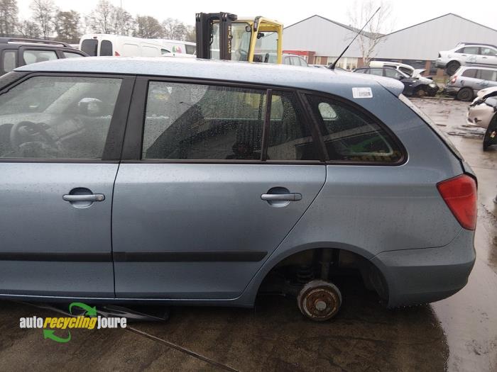 Skoda Fabia II Combi 1.2 TDI 12V Greenline Sloopvoertuig (2010, Blauw)