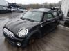 Mini Clubman 1.4 16V One Samochód złomowany (2009, Czarny)