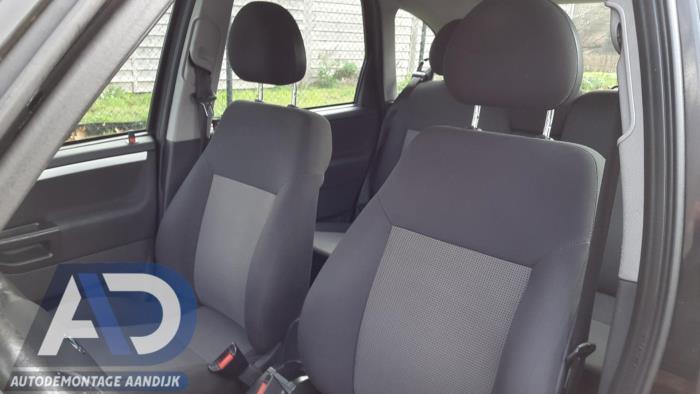 Opel Meriva 1.6 16V Sloopvoertuig (2005, Zwart)