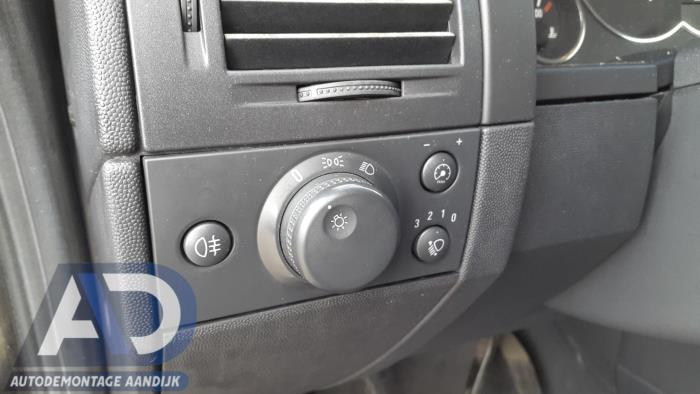 Opel Meriva 1.6 16V Sloopvoertuig (2005, Zwart)